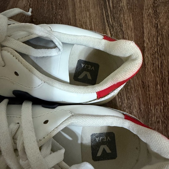 Veja shoes - Picture 4 of 11